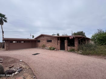 6526 Holly Dr, Mesa, AZ 85215