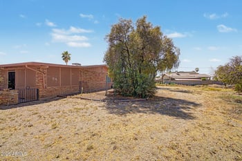 6526 Holly Dr, Mesa, AZ 85215