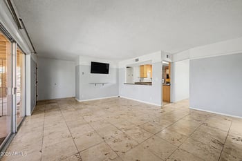 6526 Holly Dr, Mesa, AZ 85215
