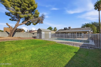 6526 Mescal St, Glendale, AZ 85304