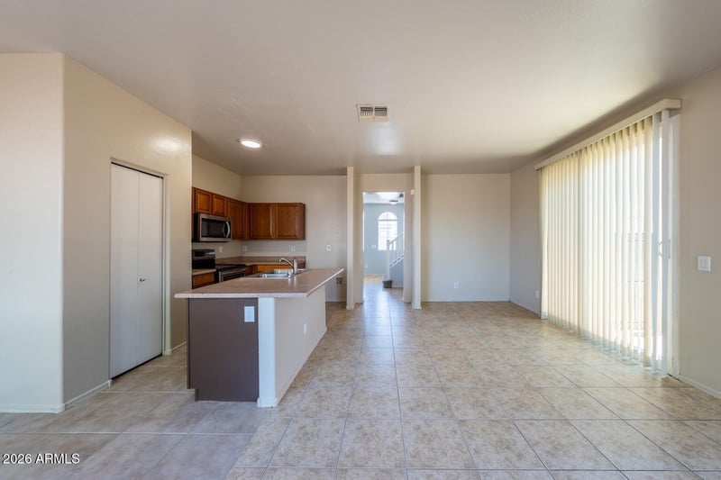 6526 W Monroe St, Phoenix, AZ 85043