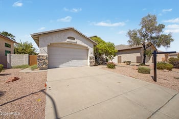 6526 W Oraibi Dr, Glendale, AZ 85308