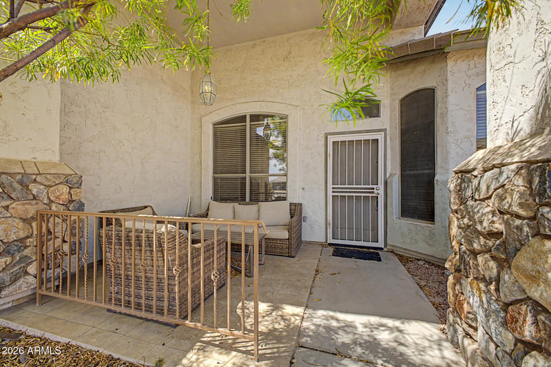 6526 W Oraibi Dr, Glendale, AZ 85308