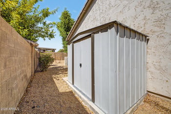6526 W Oraibi Dr, Glendale, AZ 85308