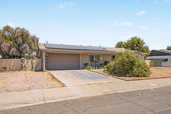 6526 Oregon Ave, Glendale, AZ 85301