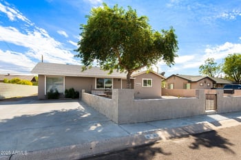 6527 Aspen Ave, Mesa, AZ 85206