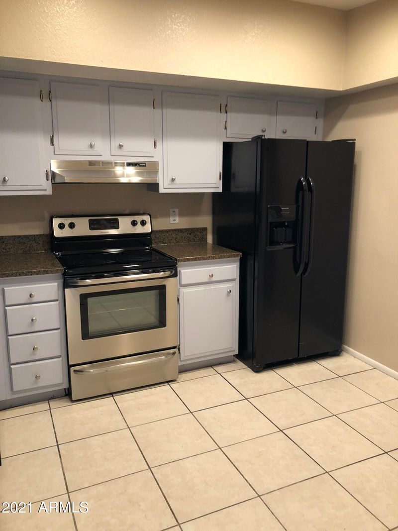 6527 N 24th Dr, Phoenix, AZ 85015