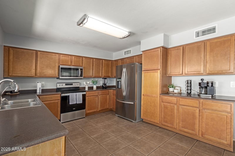 6528 258th Dr, Buckeye, AZ 85326