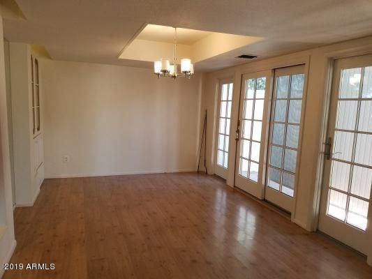 6528 N 10th Pl, Phoenix, AZ 85014