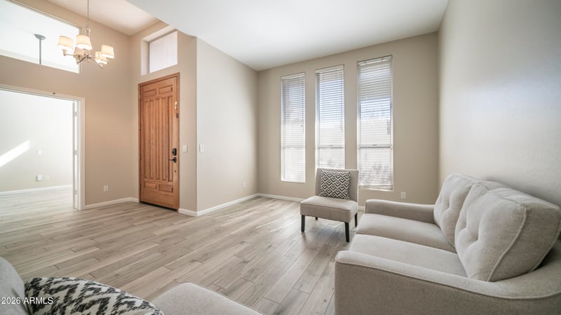 6528 W Via Montoya Dr, Glendale, AZ 85310