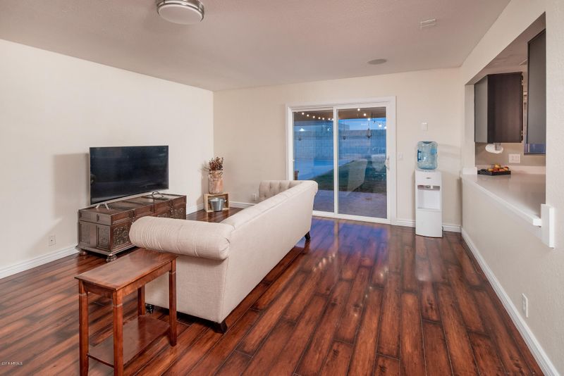 6529 S Farmer Ave, Tempe, AZ 85283