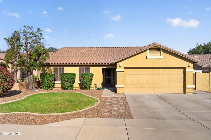 653 S Esmeralda --, Mesa, AZ 85208