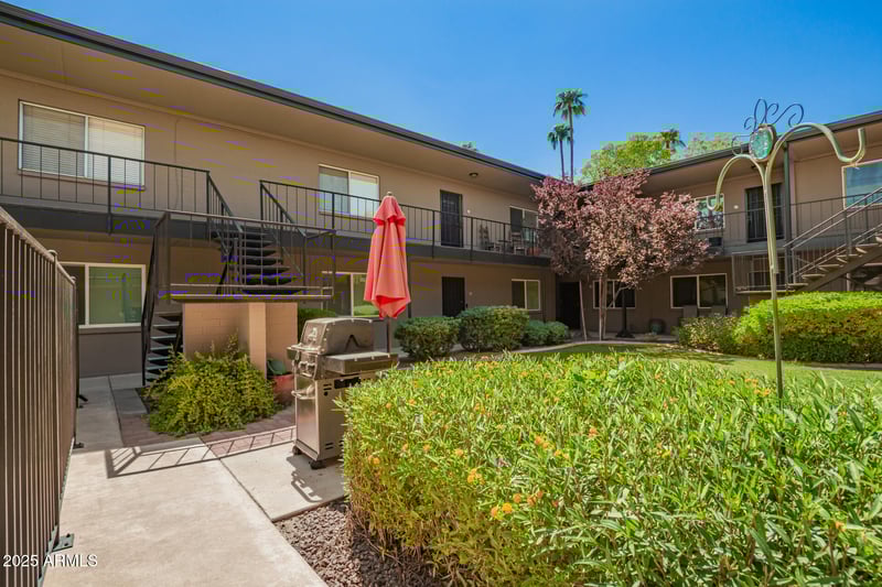 6530 12th St #10, Phoenix, AZ 85014