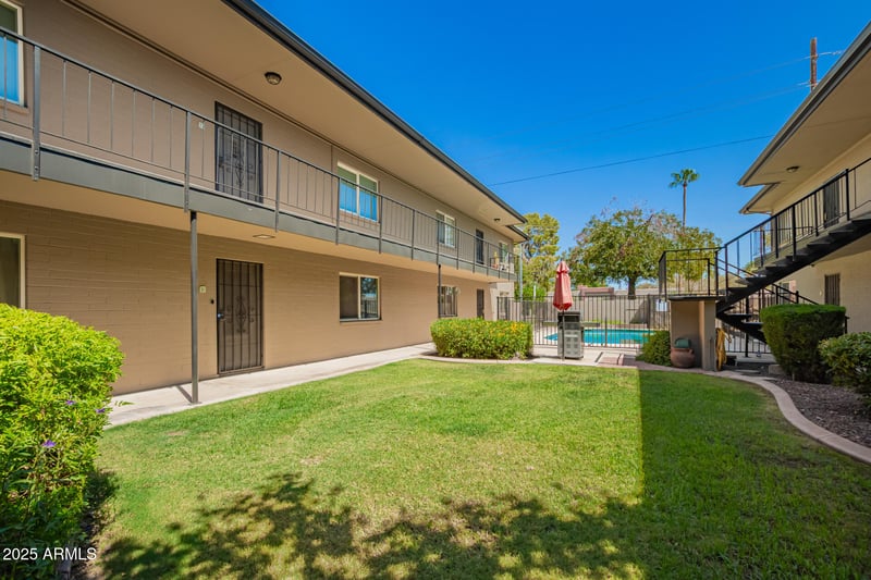6530 12th St #10, Phoenix, AZ 85014