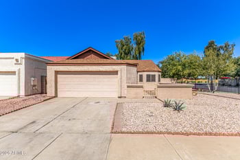 6530 North Ln, Glendale, AZ 85302