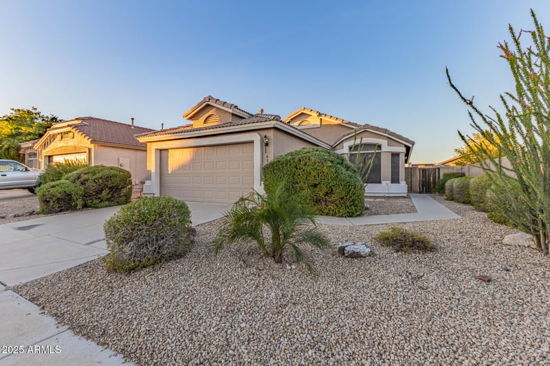 6530 Prickly Pear Trl, Phoenix, AZ 85083
