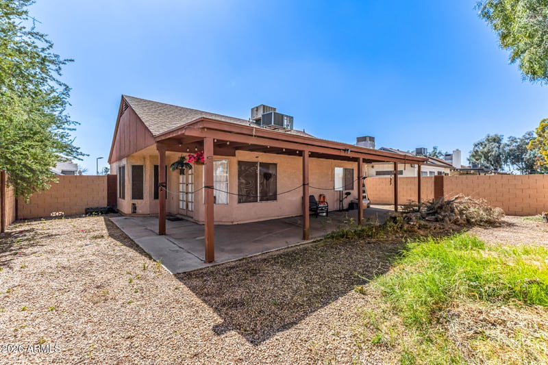 6530 North Ln, Glendale, AZ 85302
