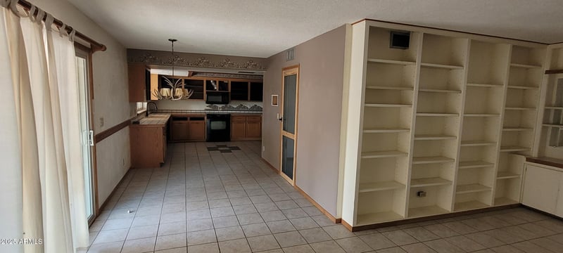 6531 June St, Mesa, AZ 85205