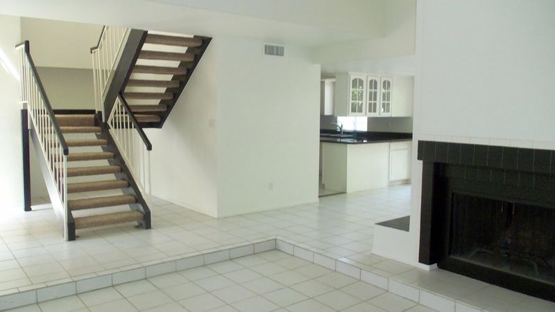 6531 N 10th Pl, Phoenix, AZ 85014