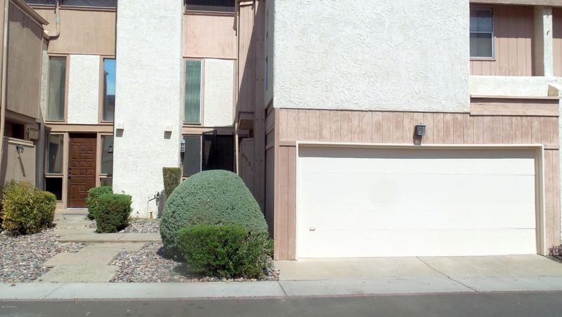 6531 N 10th Pl, Phoenix, AZ 85014
