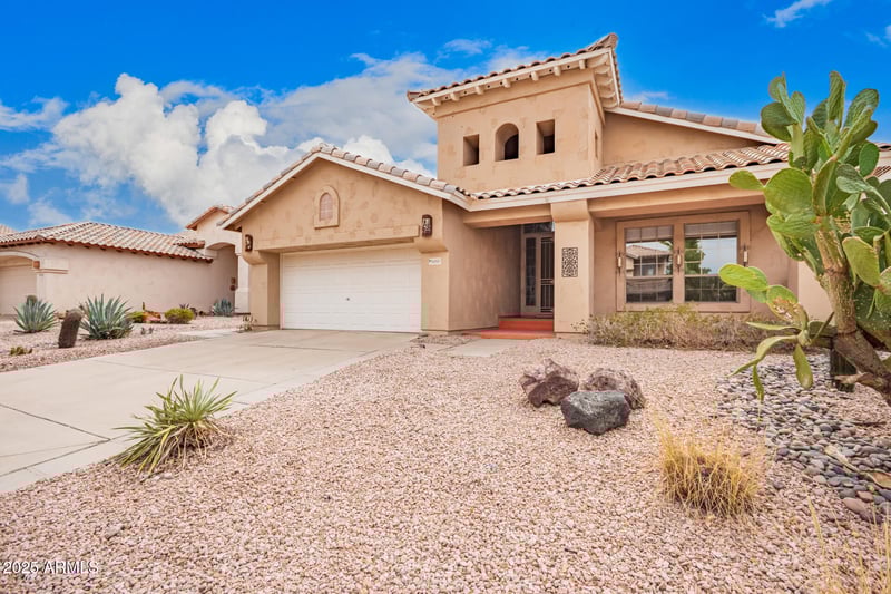 6531 Star Valley St, Mesa, AZ 85215