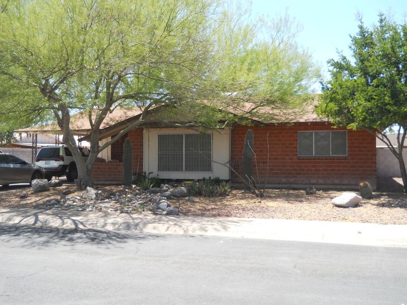 6532 N 40th Dr, Phoenix, AZ 85019