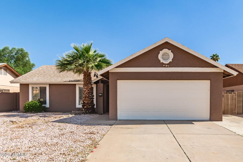 6533 71st Ave, Glendale, AZ 85303