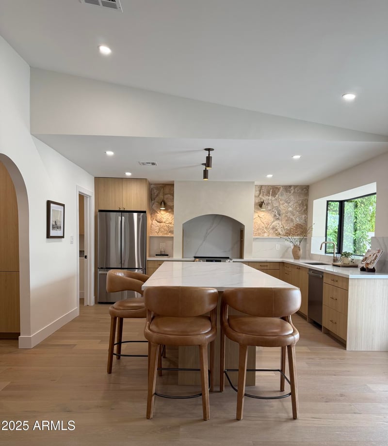 6533 Kelton Ln, Scottsdale, AZ 85254