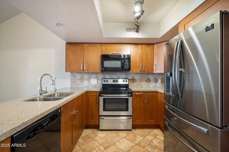 6533 N 7th Ave #2, Phoenix, AZ 85013