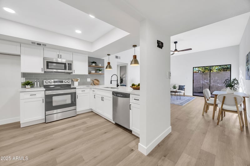 6534 24th Ln, Phoenix, AZ 85015