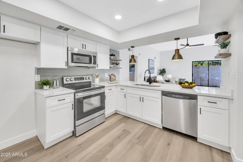 6534 24th Ln, Phoenix, AZ 85015