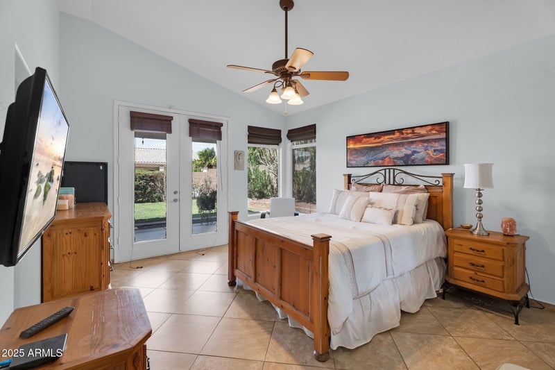 6534 Riverdale St, Mesa, AZ 85215