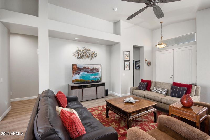 6534 W Rowel Rd, Phoenix, AZ 85083