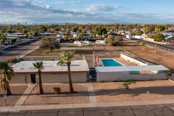 6534 W Sunnyslope Ln, Glendale, AZ 85302