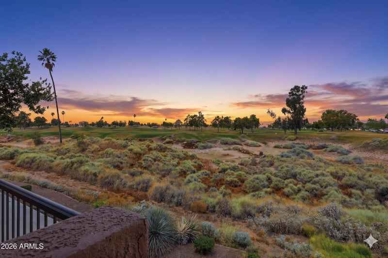6535 Superstition Springs Blvd #221, Mesa, AZ 85206