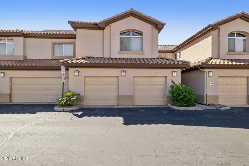6535 Superstition Springs Blvd #109, Mesa, AZ 85206