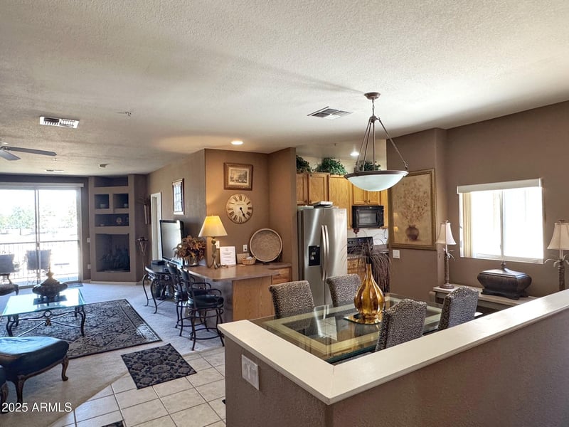 6535 Superstition Springs Blvd #217, Mesa, AZ 85206