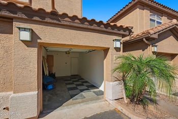 6535 Superstition Springs Blvd #221, Mesa, AZ 85206
