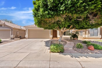 6536 W Desert Hollow Dr, Phoenix, AZ 85083