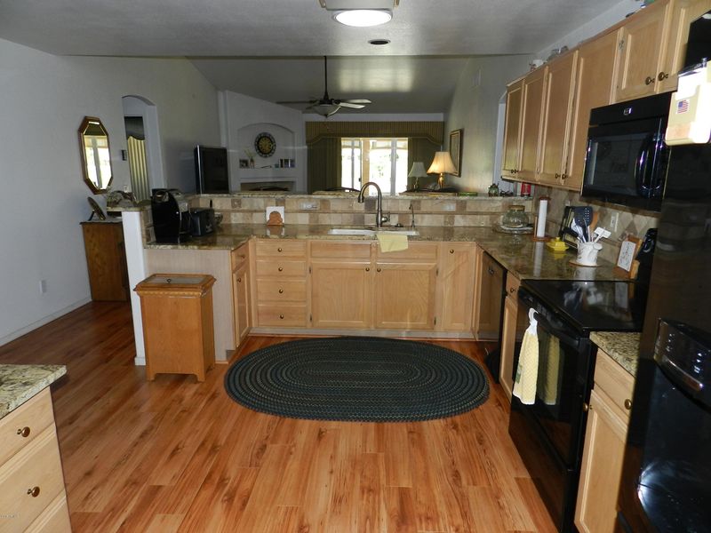 6537 E Melrose St, Mesa, AZ 85215
