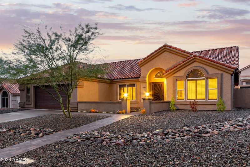 6538 E Presidio St, Mesa, AZ 85215