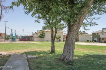 6538 N 43rd Ave, Glendale, AZ 85301