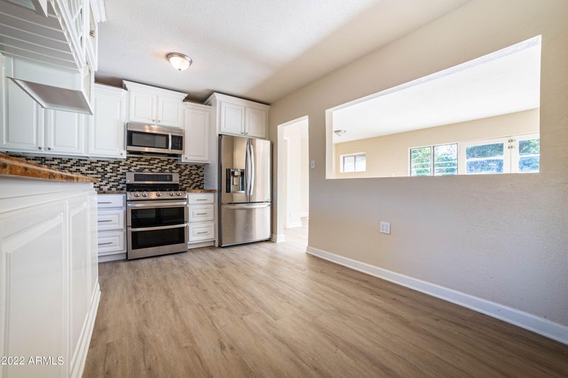 6539 N 61st Ave, Glendale, AZ 85301
