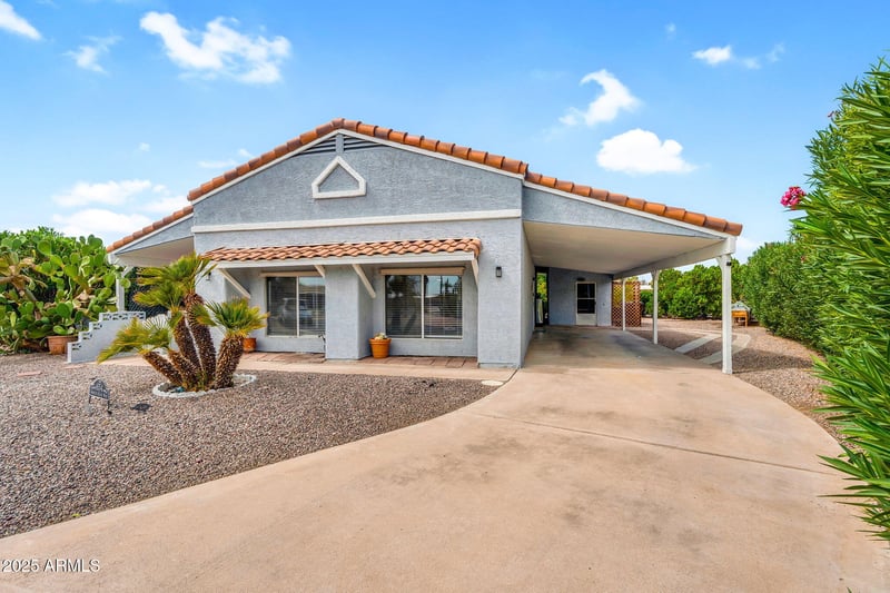 654 83rd Way, Mesa, AZ 85208
