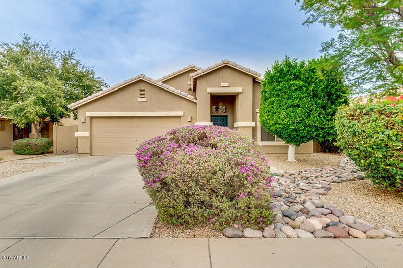 654 E Iris Ct, Gilbert, AZ 85296