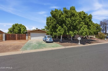 654 S Copper Dr, Apache Junction, AZ 85120
