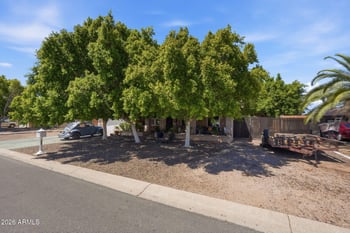 654 S Copper Dr, Apache Junction, AZ 85120