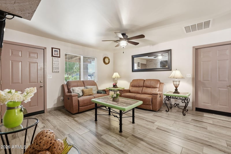 654 S Copper Dr, Apache Junction, AZ 85120