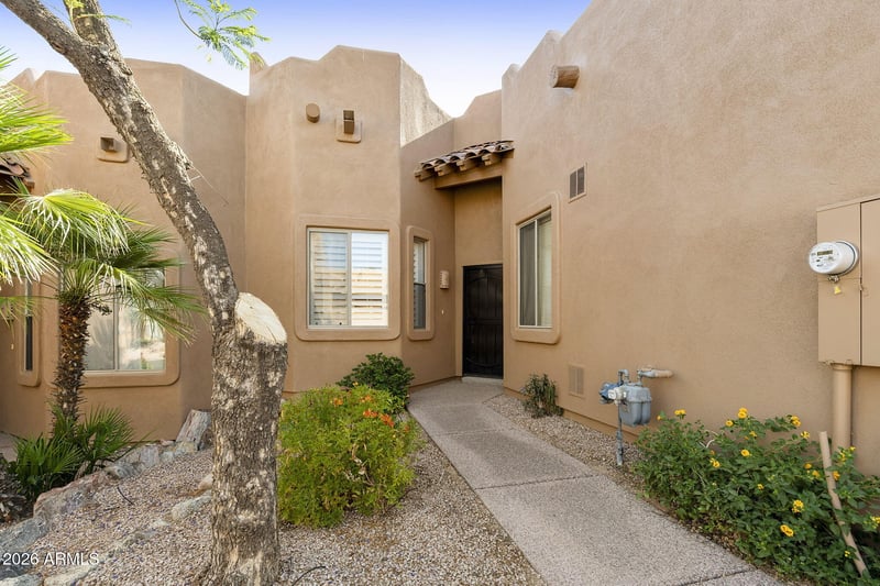 6540 E Redmont Dr #2, Mesa, AZ 85215