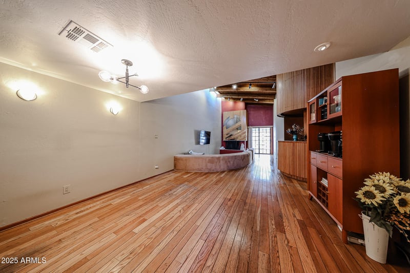 6540 Maryland Cir, Phoenix, AZ 85013